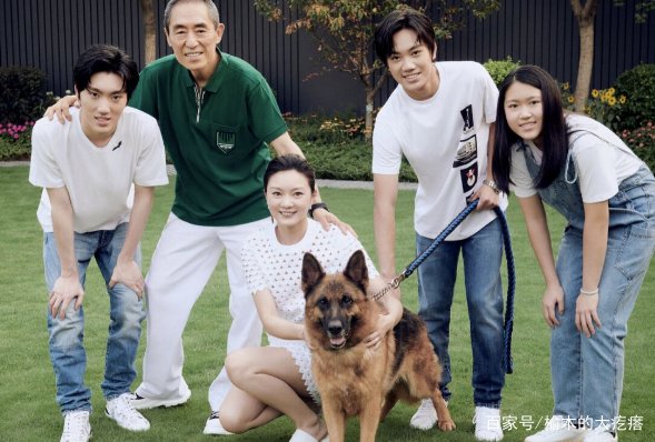 71岁张艺谋为娇妻庆生,送花大秀恩爱,他们夫妻之间的感情如何?