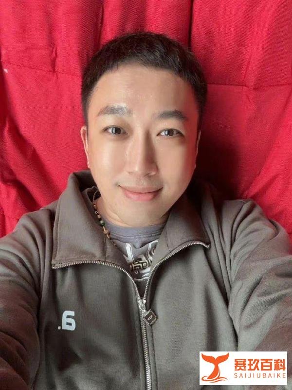 于正想拯救几个不红的艺人,他似乎高估自己的能力了