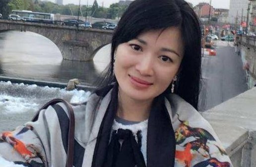 陈少霞公开道歉，曾听信他人辜负刘德华，两人有何恩怨？
