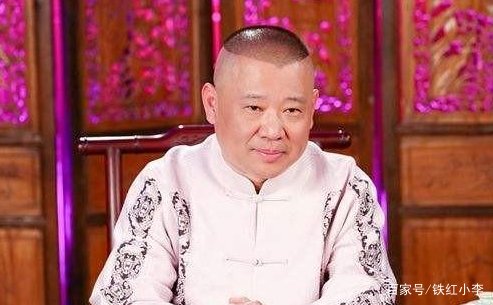 郭德纲发文怀念恩师侯耀文,先生古稀徒儿半百,十四载白云沧海,你怎么看?