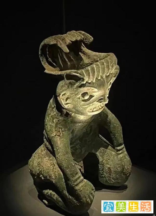杨晨律师|在三星堆打架致商代青铜器掉落,两游客做了王思聪都不敢做的事