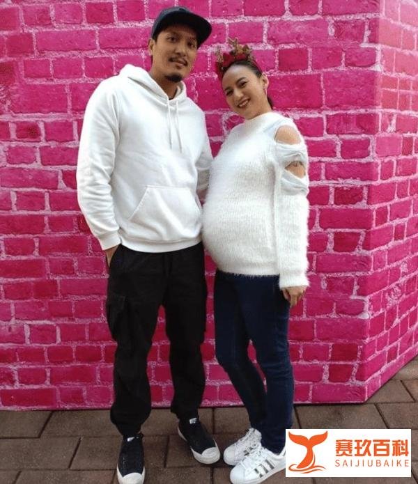 41岁女星结婚8年宣布怀孕!不惧高龄生娃危险,怀孕后仍坚持唱跳