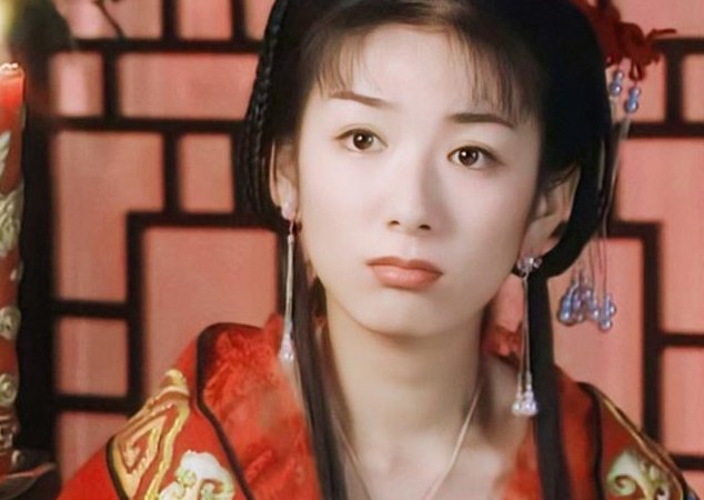 黄奕再现李玉湖嫁衣扮相，21年前的李玉湖为什么会让人的印象如此深刻？