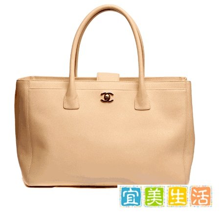 名牌包包该怎么保持“美貌”?