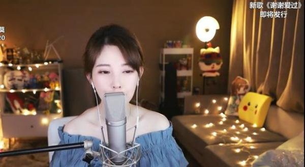 范丞丞最重视的两位女艺人，演员是倪妮，歌手却是她？