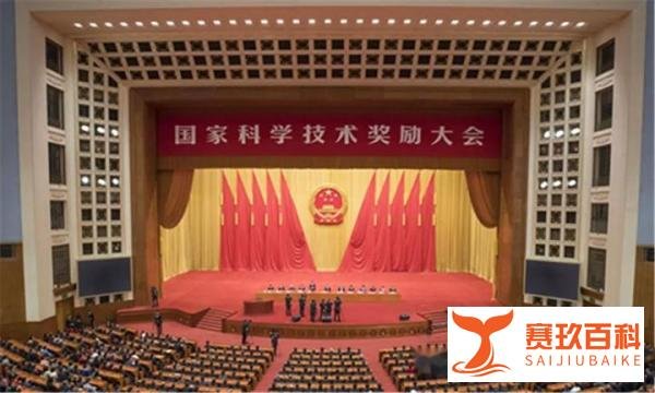 北京大学迎来新任校长龚旗煌：15岁考上北大的“神童”，还是中国科学院院士