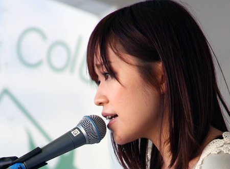 青春纪念册歌曲的日语原唱是谁？