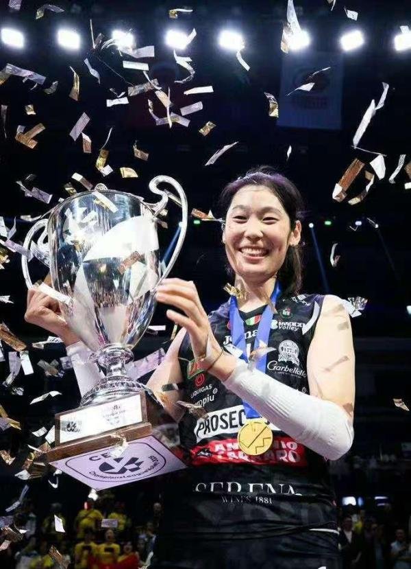 朱婷摘取2025年女排欧冠金牌：五冠王！实现双圈全满贯