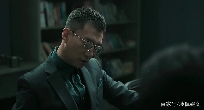 扫黑风暴:看了结局才明白,馄饨店老板娘的作用无可替代,为什么?