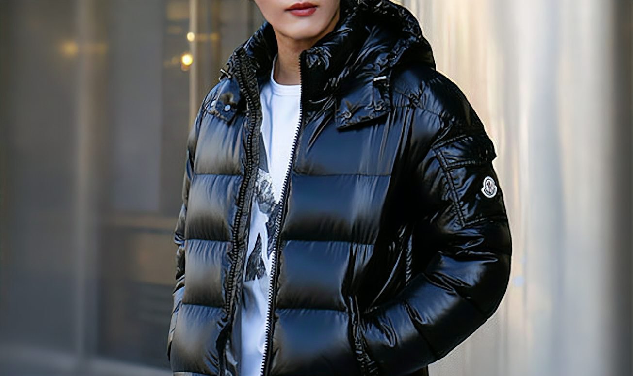 moncler黑标是什么意思?