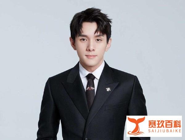 李佳琦公司回应薇娅被罚:本分直播 一切经营正常