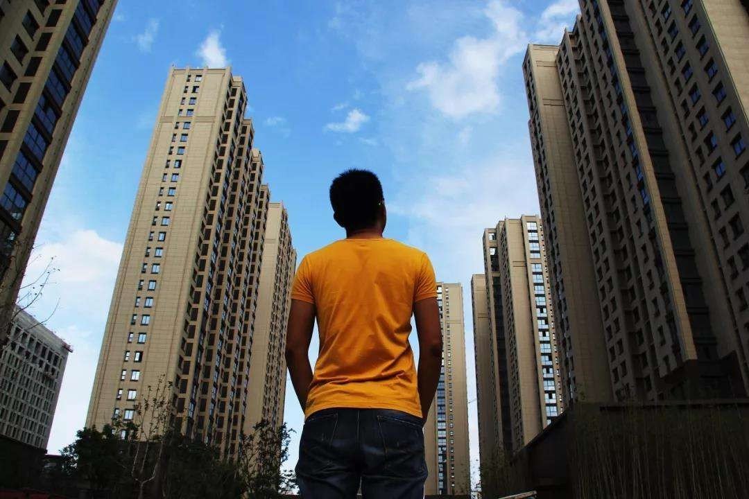我很寂寞，为什么到了夜晚就感觉特别寂寞呢？