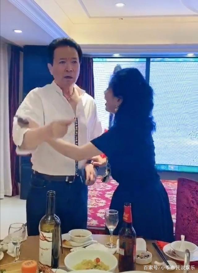饰演尔康阿玛的演员真的潜规则过张钰吗？
