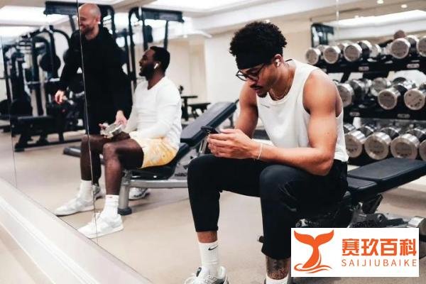 追梦格林称无法祝贺普尔拿大合同，是自己最遗憾的事情之一