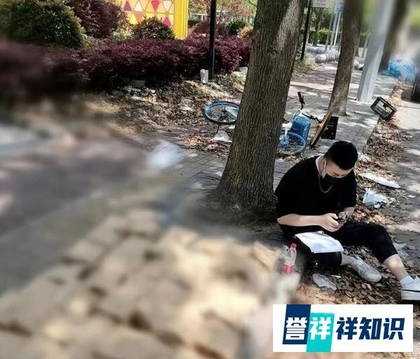 小伙为全城600多名艾滋病患友送药，每天骑行百公里，最可爱的人