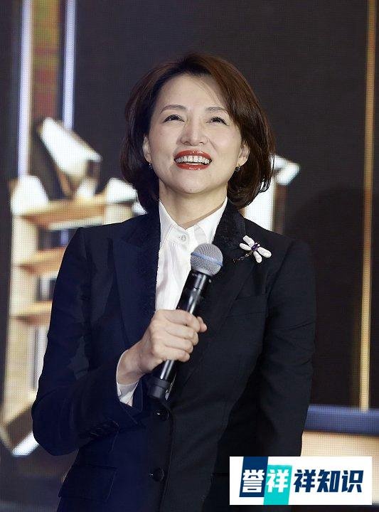 农家女登上央视舞台，为何感动董卿？郦波：诗词照见了她生命的高贵