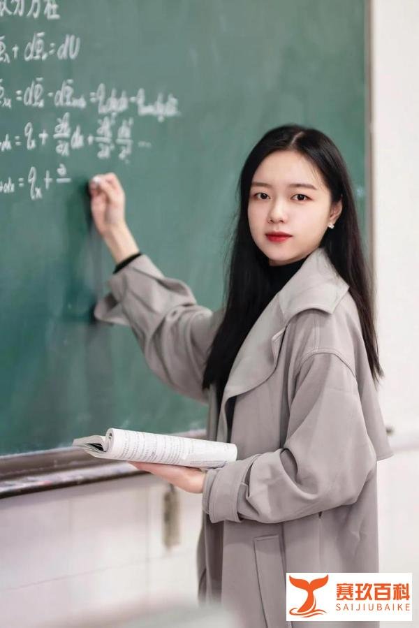 湖南科大再现“女神级”学霸,低调保研清华,在学校一鸣惊人!