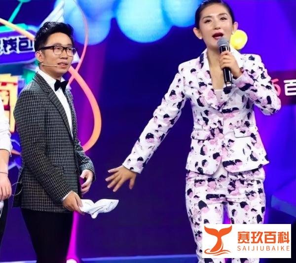 张大大直播时又哭了,发文回应没有合影原因