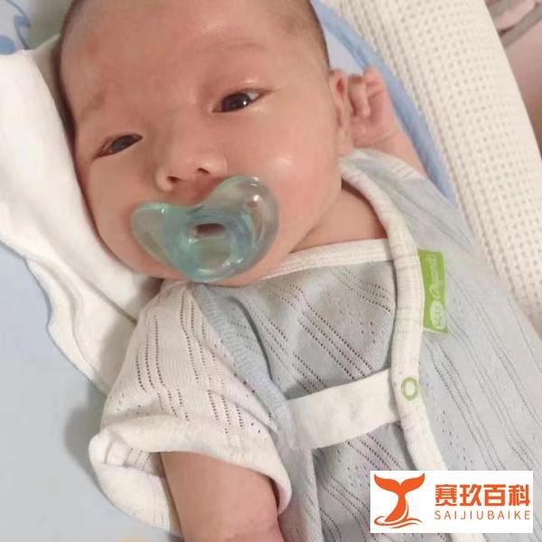 宝妈们说说日康、贝亲、NUK哪个牌子的奶嘴更好？