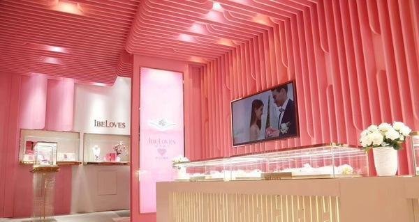 【陈列篇】IBELOVES 爱不离手:骄阳似火 恰是那一抹心动红...