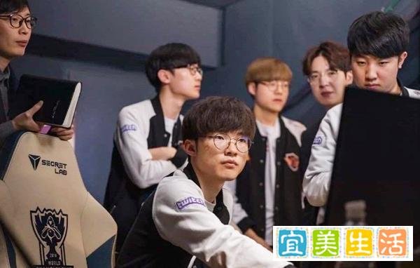 G2晋级总决赛 SKT止步四强！当Faker手抖那一刻，粉丝泪目