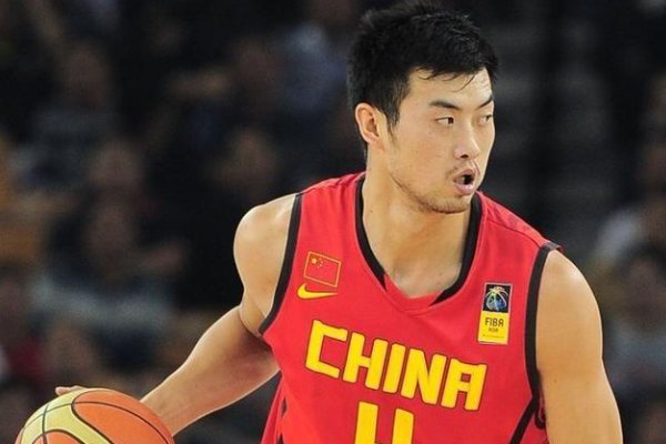 打球只是爱好，“二哥”李晓旭家里究竟多有钱？