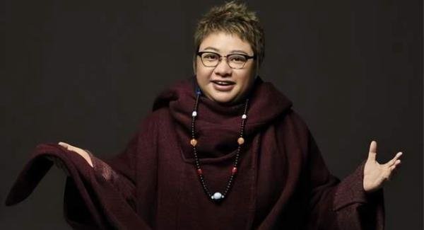 林志玲为甘肃地震灾区献爱心，退圈的她用2次行动，打脸太多明星