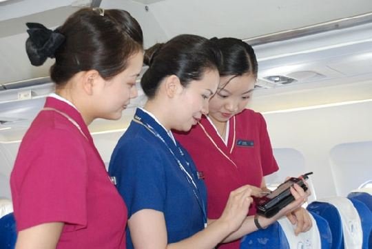 PS是指飞机上哪个号位的乘务员英文代码