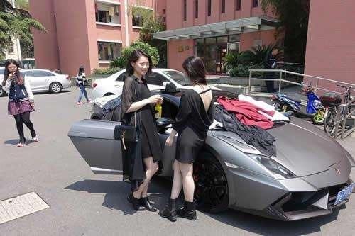 为什么大老板银行欠款上1000万，看起来还那么潇洒
