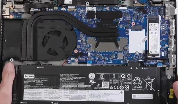 Thinkpad P16 P16V P16s其实差距非常大？