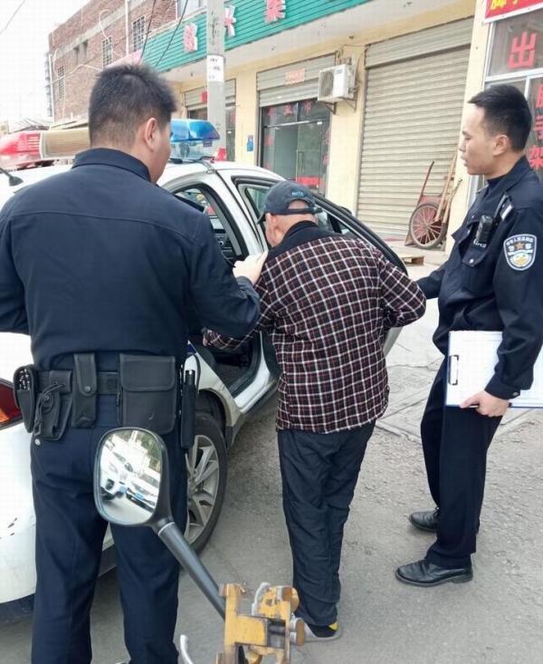 一名外卖小哥的公益寻人之路:三年多帮助72个家庭团圆