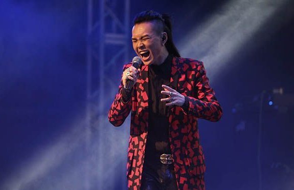 好声音张玮为什么一直不红？
