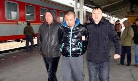 当年假扮成演员，去横店拍戏13年的杀人犯吉世光，他结局如何了？