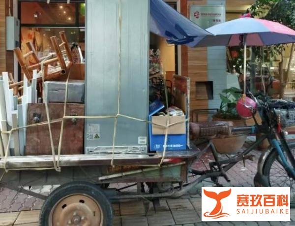 人到中年出路在哪?这5个适合45至55岁创业项目,不看学历不拼背景,小投资也能做成大事业!