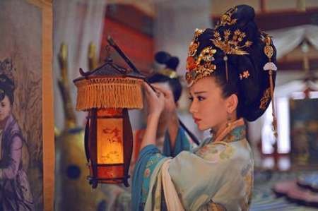 武则天的亲姐姐贺兰夫人为何死于非命？