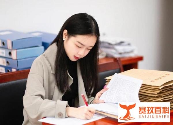 湖南科大再现“女神级”学霸,低调保研清华,在学校一鸣惊人!
