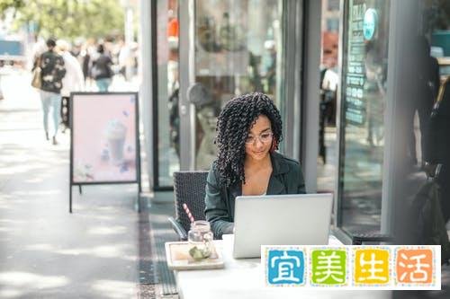 俄罗斯被西方多国踢出swift了