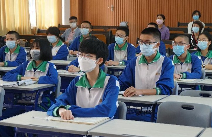 江门二中私立高中学费多少