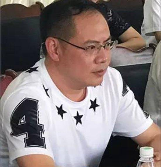 泰合集团董事长王仁果助力家乡脱贫,为广安贫困山村首期捐赠200余万