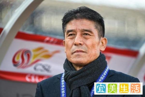 足球报：深足内部宣布李章洙下课，张效瑞接任