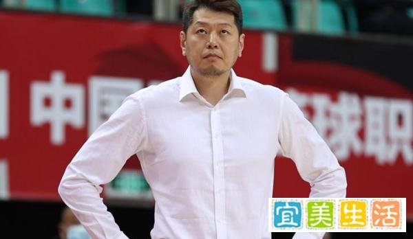 仍未摆脱依赖？四川还想和老哈继续合作，球队是时候向前看了