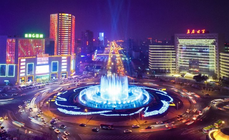 长春市卫星广场介绍