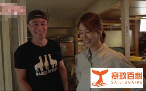 霍建华夫妇约会被偶遇！林心如素颜出镜变化大，脸蛋发福肤色黝黑