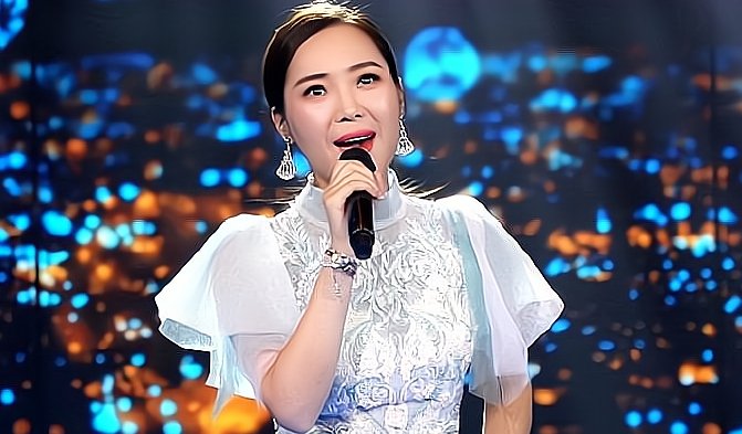 与刀郎同居6年至今未婚,云朵坦言:是他抛弃了我!背后究竟有什么原因呢?