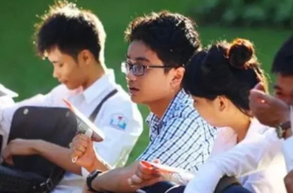 深圳初三可以复读的学校有哪些?