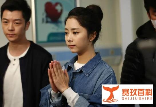 不出所料，果然《以家人之名》又要上演“三角恋”的狗血剧情