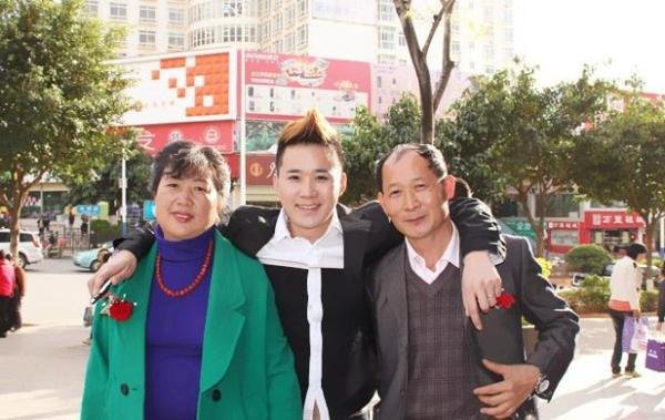 孔雀哥哥2023年个人演艺简介(官方完整版)