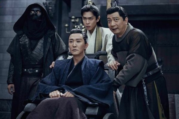 《庆余年》中,没人知庆帝是第四位宗师,谁评的四大宗师?