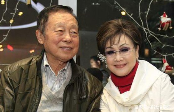 李谷一一婚嫁金铁霖,二婚嫁肖卓能,当初她和金铁霖是因为什么离婚的呢?
