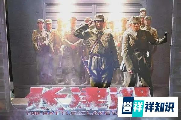《长津湖》在美国上映，美国为何会容忍抨击本国的电影播放呢？